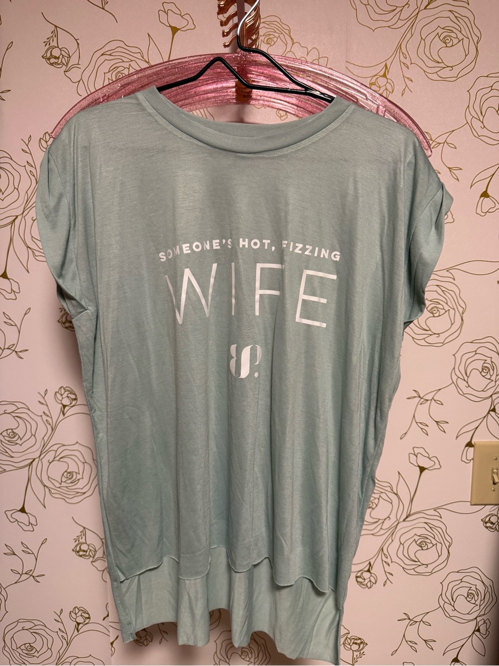 Bomb Party Wife Graphic Relaxed Tee - Light Mint